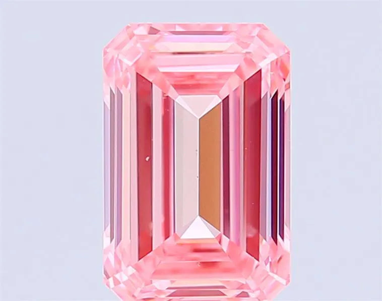 2.50ct Emerald Lab Grown Diamond (Colour Fancy Vivid Pink, Clarity VS1, IGI Certified)