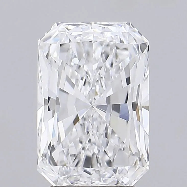 2.50ct Radiant Lab Grown Diamond (Colour D, Clarity VVS1, IGI Certified)