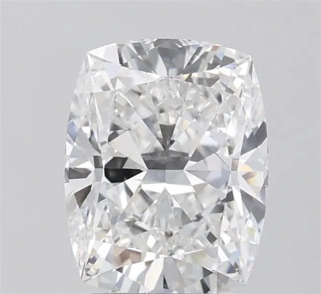 2.51ct Cushion modified Lab Grown Diamond (Colour E, Clarity VVS2, IGI Certified)
