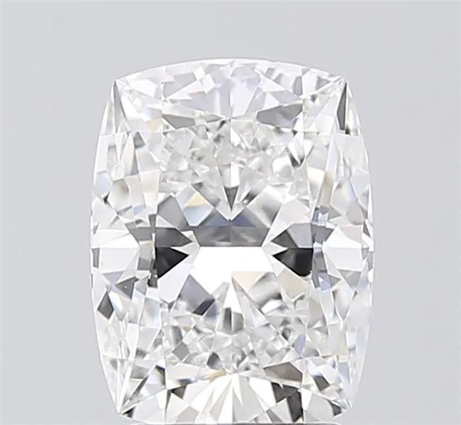 2.51ct Cushion modified Lab Grown Diamond (Colour E, Clarity VVS2, IGI Certified)
