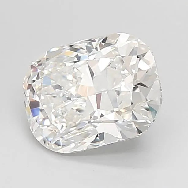 2.51ct Cushion modified Lab Grown Diamond (Colour F, Clarity VVS2, IGI Certified)
