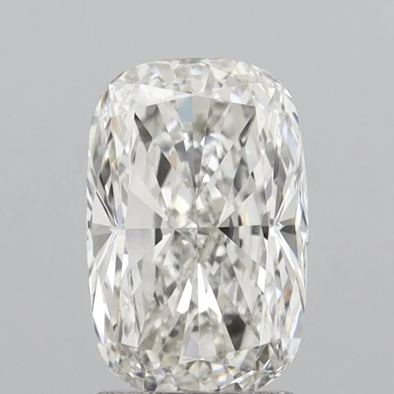 2.51ct Cushion modified Lab Grown Diamond (Colour G, Clarity VVS2, IGI Certified)