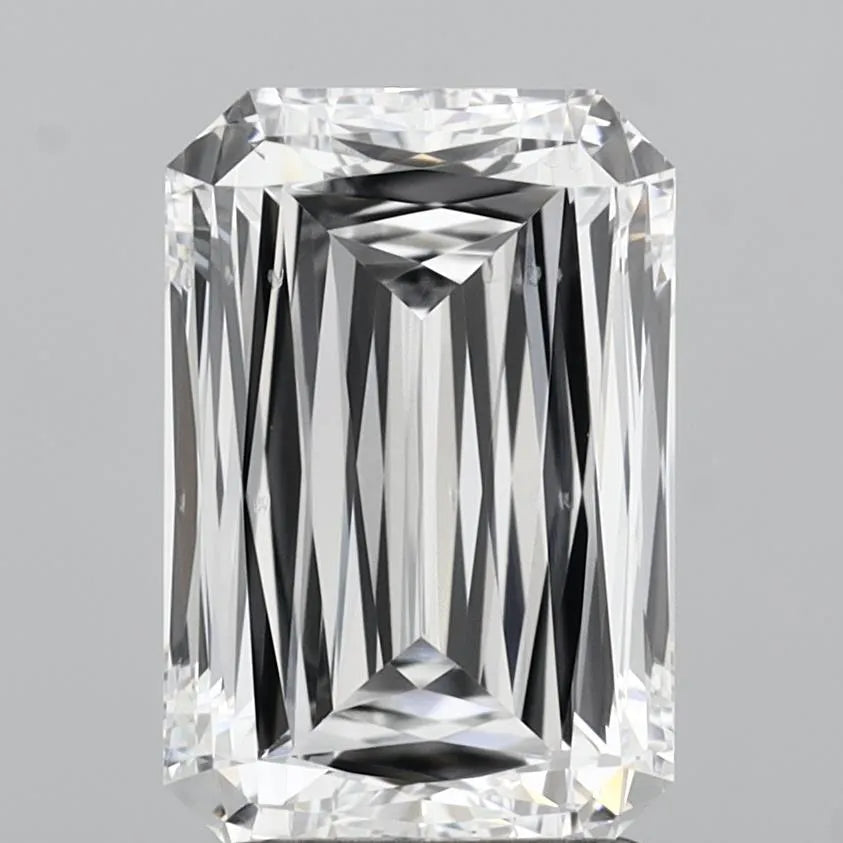 2.51ct Radiant Lab Grown Diamond (Colour D, Clarity VVS2, IGI Certified)