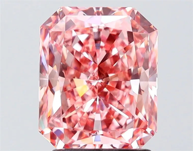 2.51ct Radiant Lab Grown Diamond (Colour Fancy Vivid Pink, Clarity VS1, IGI Certified)