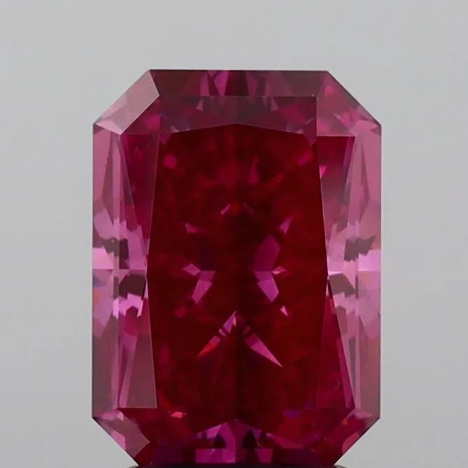 2.51ct Radiant Lab Grown Diamond (Colour Fancy Vivid Pink, Clarity VS2, Uncertified)