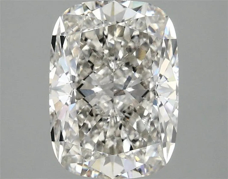 2.52ct Cushion modified Lab Grown Diamond (Colour G, Clarity VVS2, IGI Certified)