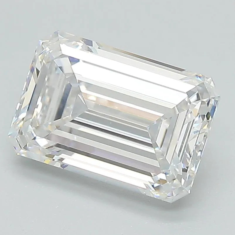 2.52ct Emerald Lab Grown Diamond (Colour E, Clarity VVS2, GIA Certified)