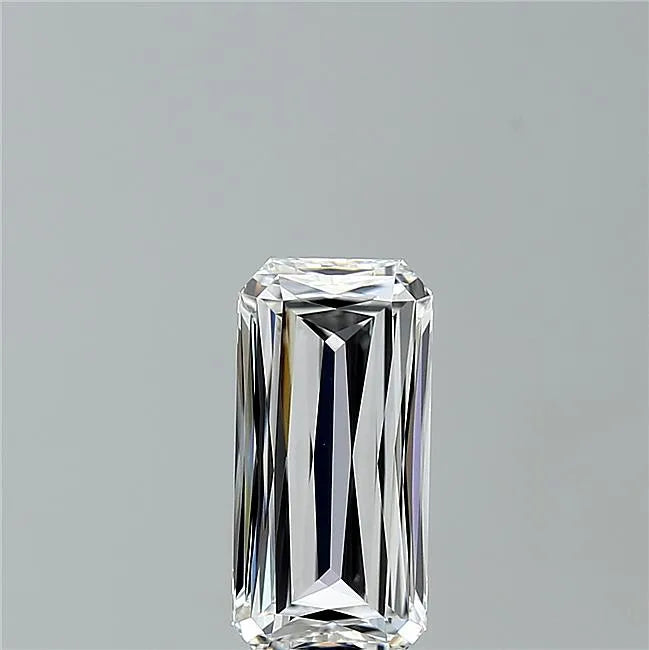 2.52ct Radiant Lab Grown Diamond (Colour F, Clarity IF, IGI Certified)