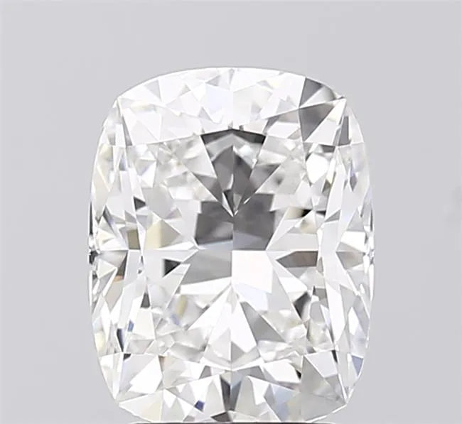 2.53ct Cushion modified Lab Grown Diamond (Colour D, Clarity VVS2, IGI Certified)