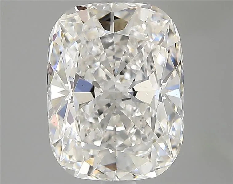 2.53ct Cushion modified Lab Grown Diamond (Colour E, Clarity VS2, IGI Certified)