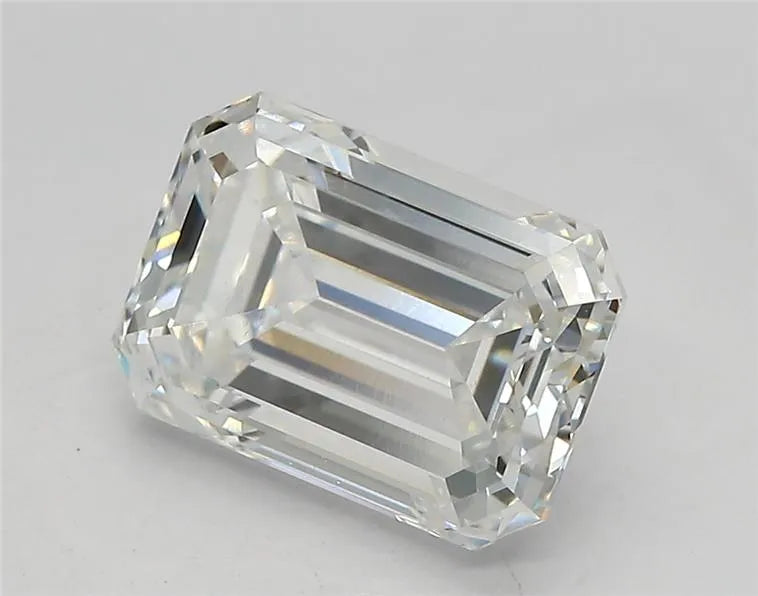2.54ct Emerald Lab Grown Diamond (Colour E, Clarity VS2, GIA Certified)