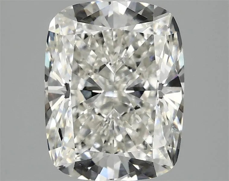 2.55ct Cushion modified Lab Grown Diamond (Colour G, Clarity VVS1, IGI Certified)