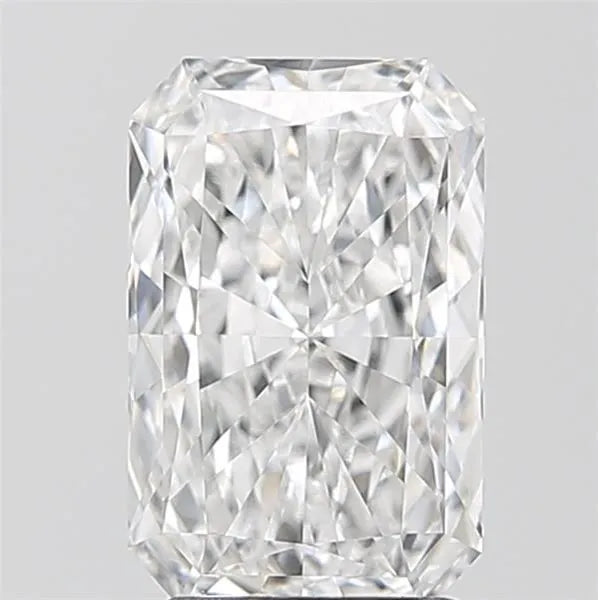 2.55ct Radiant Lab Grown Diamond (Colour D, Clarity VVS1, IGI Certified)