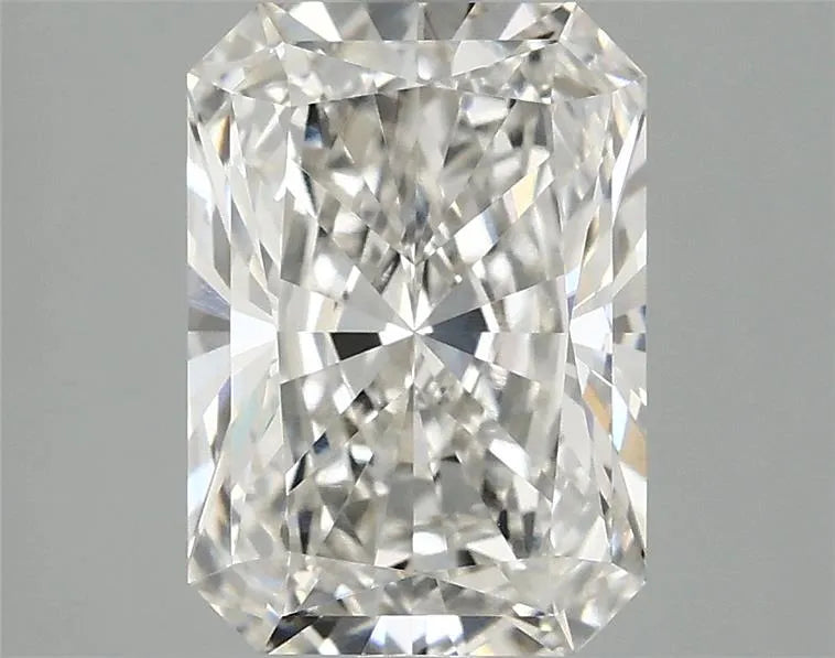 2.55ct Radiant Lab Grown Diamond (Colour G, Clarity VS1, IGI Certified)