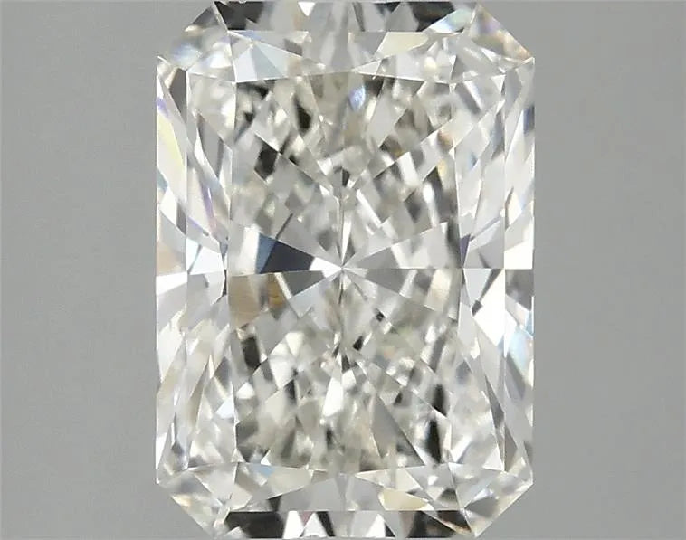 2.57ct Radiant Lab Grown Diamond (Colour G, Clarity VS1, IGI Certified)