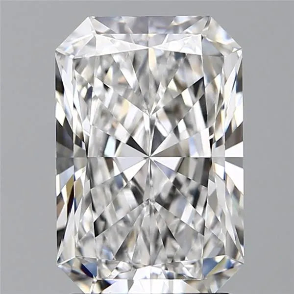 2.58ct Radiant Lab Grown Diamond (Colour D, Clarity VVS1, IGI Certified)