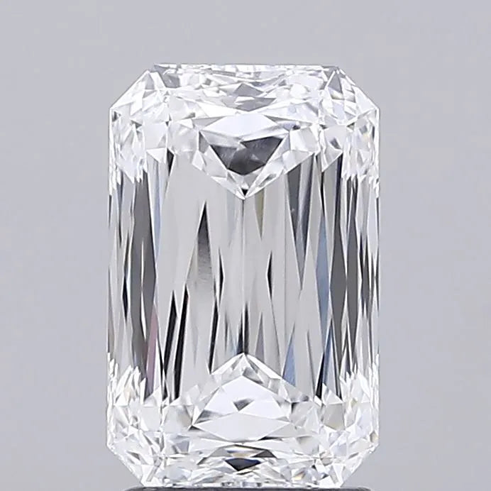 2.58ct Radiant Lab Grown Diamond (Colour D, Clarity VVS2, IGI Certified)