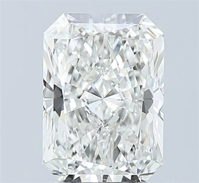 2.58ct Radiant Lab Grown Diamond (Colour F, Clarity VVS2, IGI Certified)