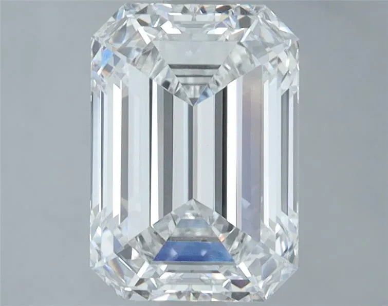 2.59ct Emerald Lab Grown Diamond (Colour E, Clarity VVS2, IGI Certified)