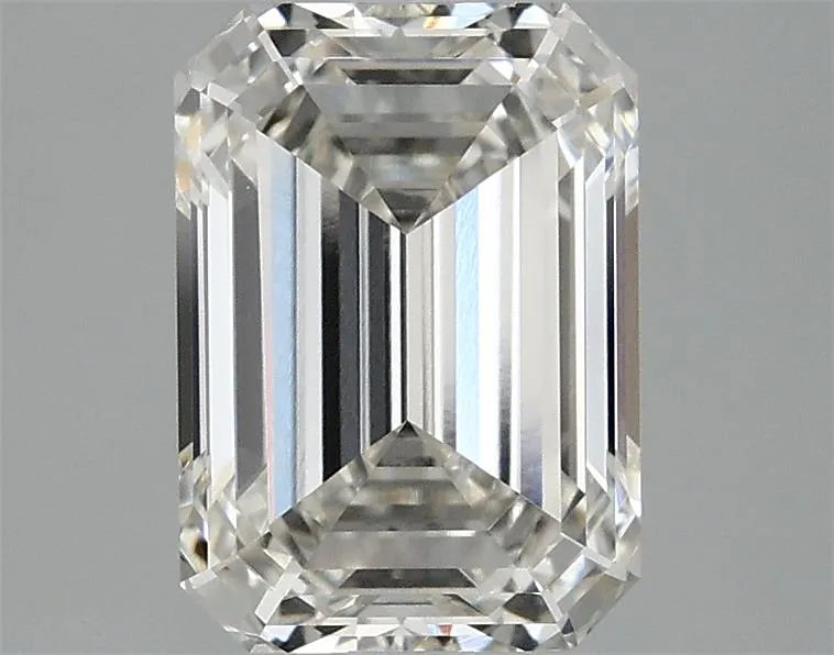 2.59ct Emerald Lab Grown Diamond (Colour G, Clarity VS1, IGI Certified)