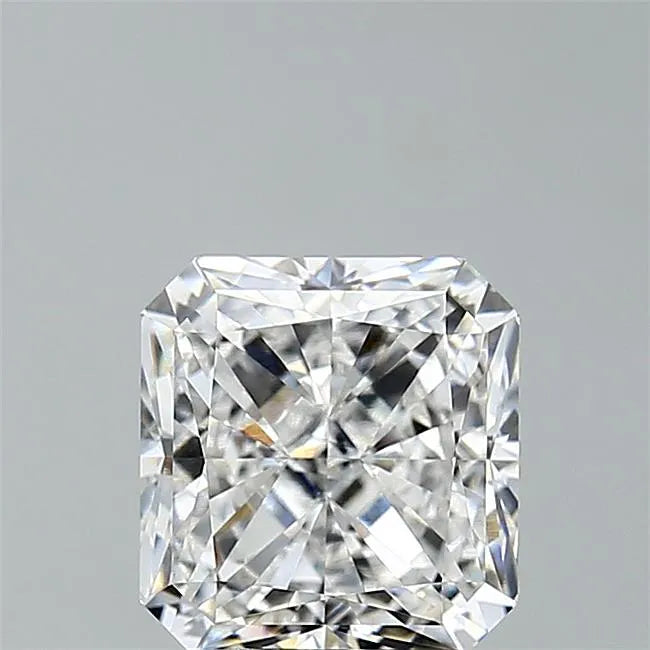 2.63ct Radiant Lab Grown Diamond (Colour D, Clarity VVS1, IGI Certified)