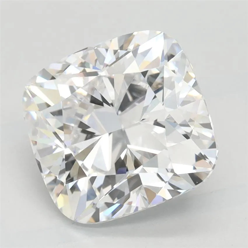 2.67ct Cushion modified Lab Grown Diamond (Colour D, Clarity VVS1, IGI Certified)