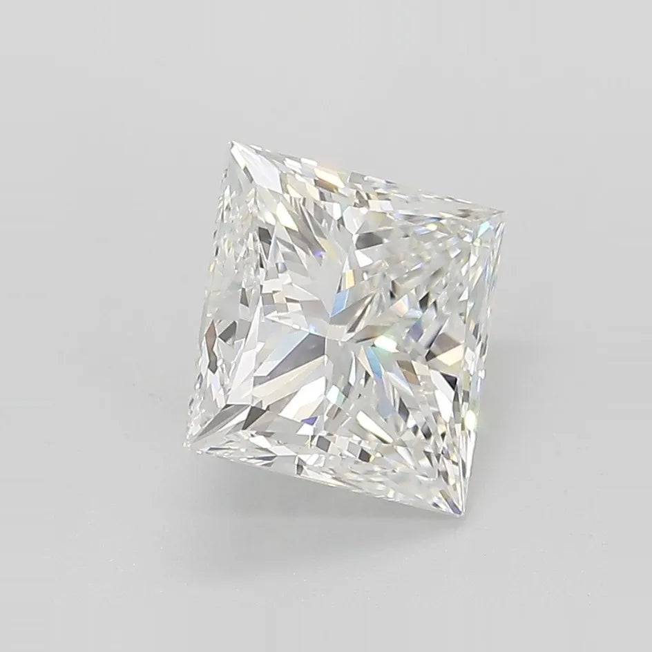 2.70ct Princess Lab Grown Diamond (Colour E, Clarity VVS2, IGI Certified)