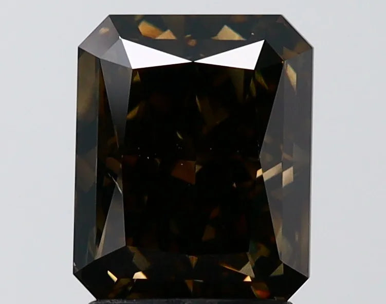 2.71ct Radiant Lab Grown Diamond (Colour Fancy Deep Gray, Clarity VS2, IGI Certified)