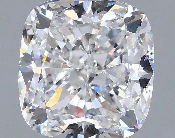 2.74ct Cushion modified Lab Grown Diamond (Colour E, Clarity VVS2, IGI Certified)