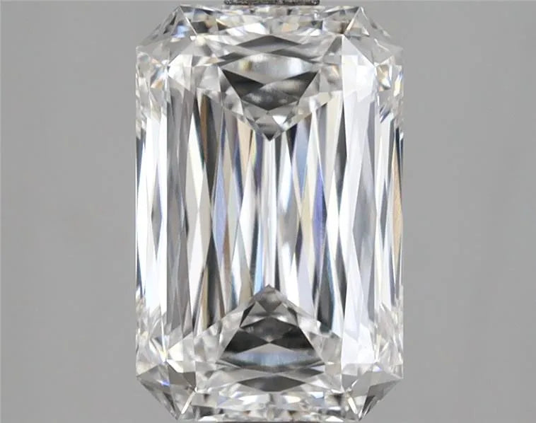 2.74ct Radiant Lab Grown Diamond (Colour D, Clarity VVS1, IGI Certified)