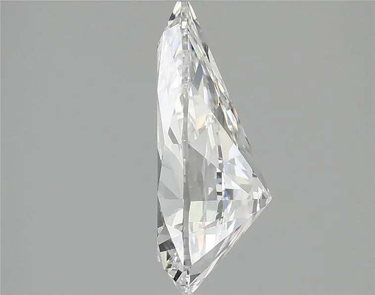 2.75ct Pear Lab Grown Diamond (Colour F, Clarity VVS2, IGI Certified)