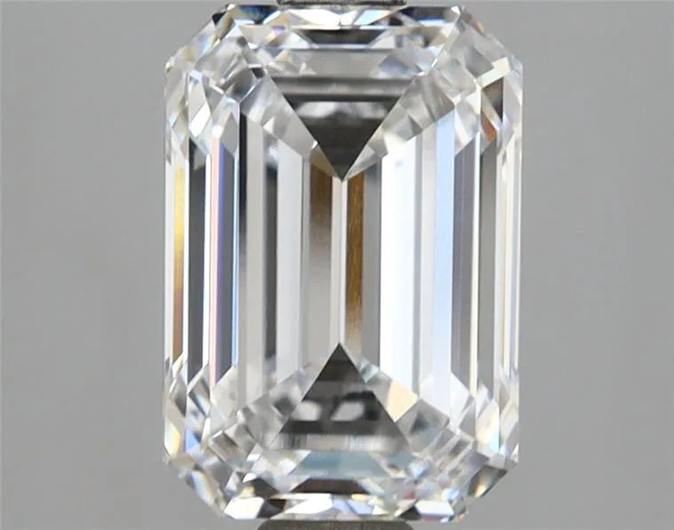 2.77ct Emerald Lab Grown Diamond (Colour D, Clarity VVS1, IGI Certified)