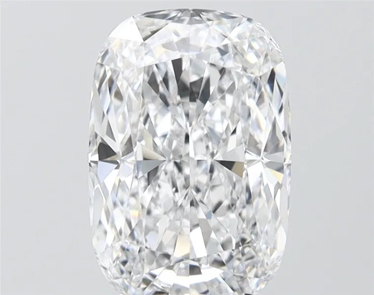 2.78ct Cushion modified Lab Grown Diamond (Colour D, Clarity VVS1, IGI Certified)