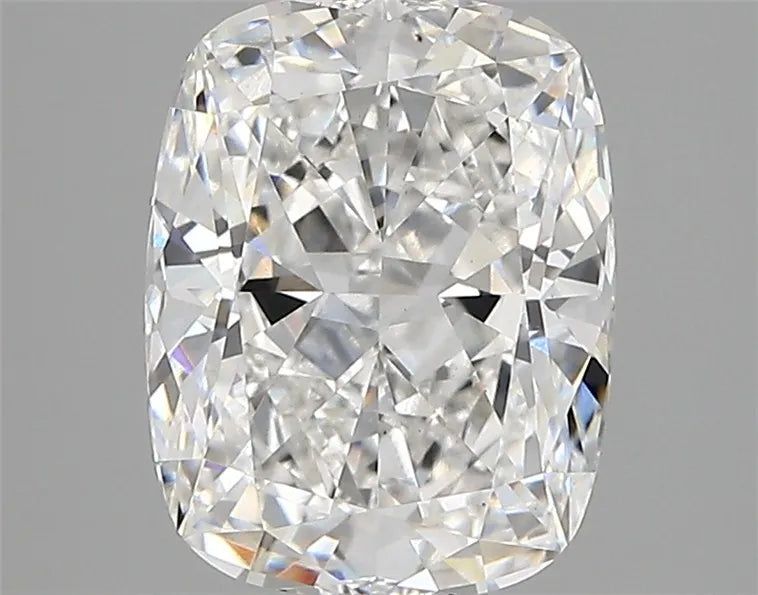 2.78ct Cushion modified Lab Grown Diamond (Colour E, Clarity VVS2, IGI Certified)