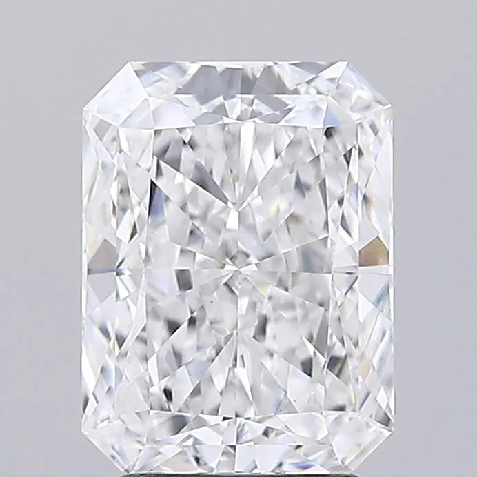 2.78ct Radiant Lab Grown Diamond (Colour E, Clarity VVS2, IGI Certified)