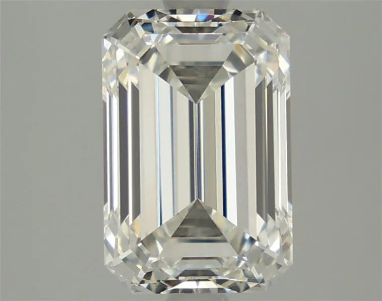 2.81ct Emerald Lab Grown Diamond (Colour G, Clarity VVS2, IGI Certified)