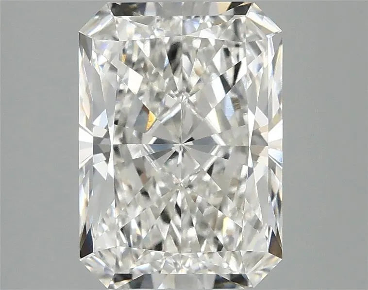 2.82ct Radiant Lab Grown Diamond (Colour F, Clarity VVS2, IGI Certified)