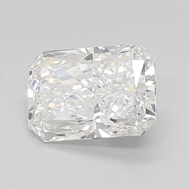 2.83ct Radiant Lab Grown Diamond (Colour E, Clarity VVS1, IGI Certified)