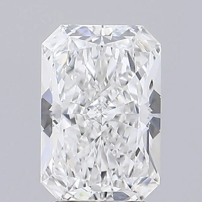 2.83ct Radiant Lab Grown Diamond (Colour E, Clarity VVS2, IGI Certified)