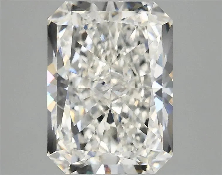 2.83ct Radiant Lab Grown Diamond (Colour G, Clarity VVS2, IGI Certified)