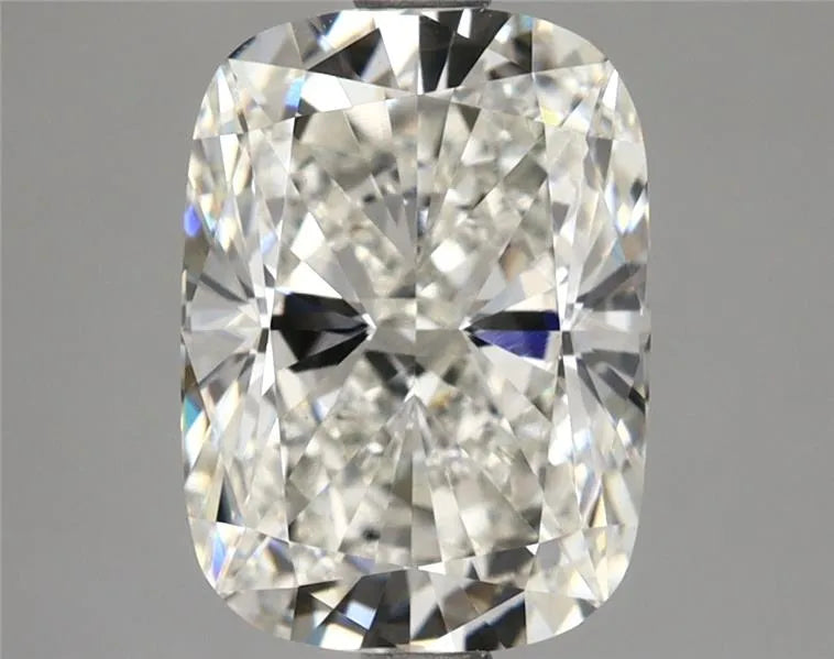 2.84ct Cushion brilliant Lab Grown Diamond (Colour G, Clarity VVS2, IGI Certified)
