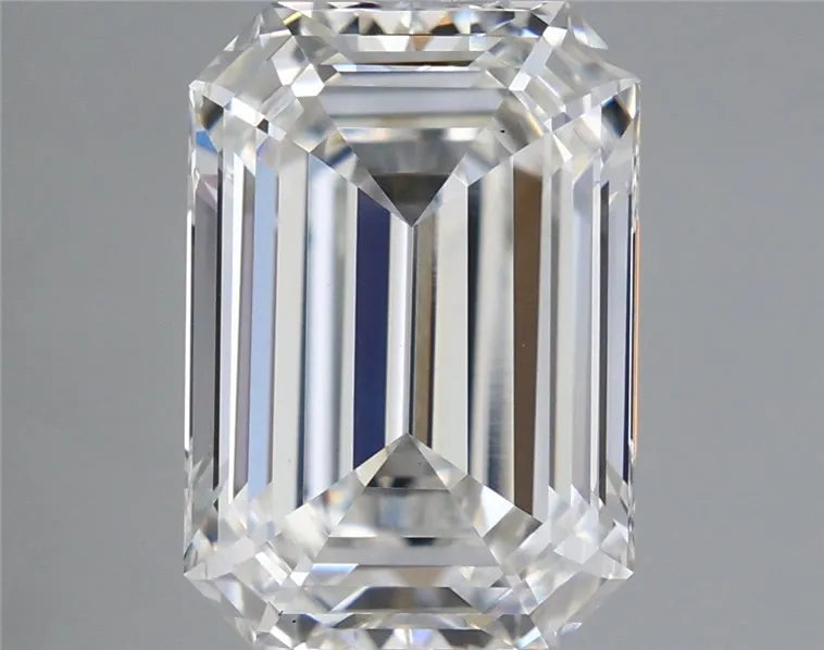 2.85ct Emerald Lab Grown Diamond (Colour F, Clarity VS1, IGI Certified)