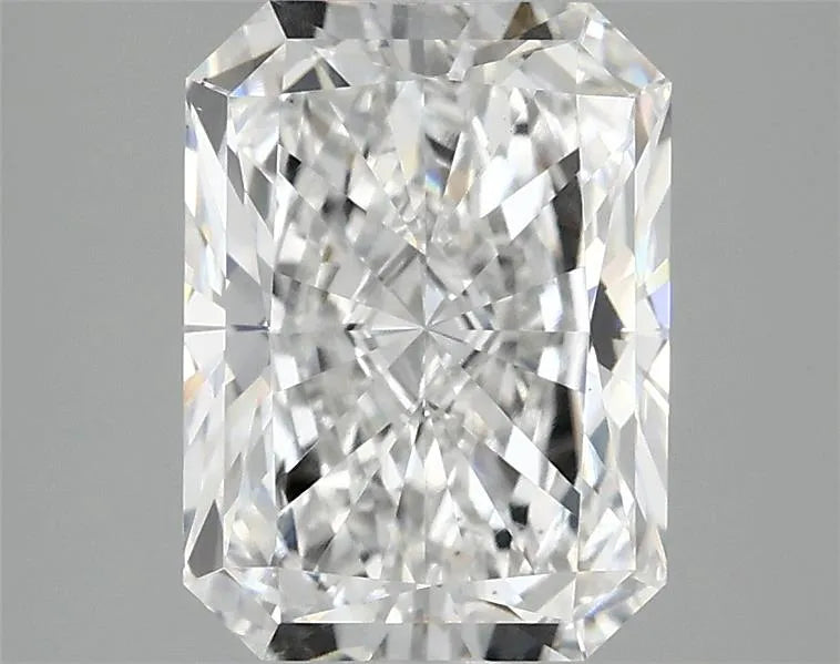 2.88ct Radiant Lab Grown Diamond (Colour E, Clarity VS1, IGI Certified)
