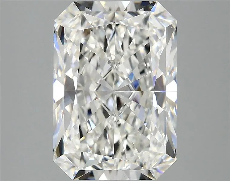 2.88ct Radiant Lab Grown Diamond (Colour F, Clarity VVS2, IGI Certified)