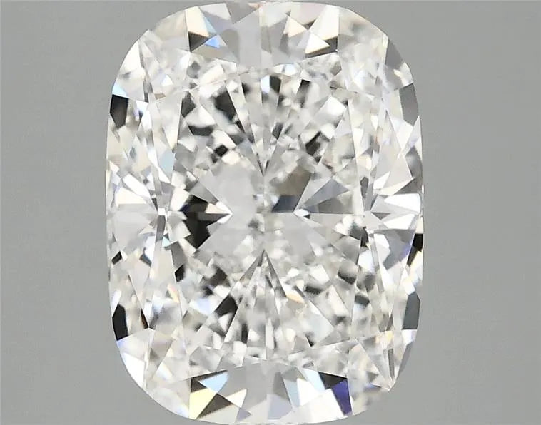 2.90ct Cushion modified Lab Grown Diamond (Colour E, Clarity VVS2, IGI Certified)