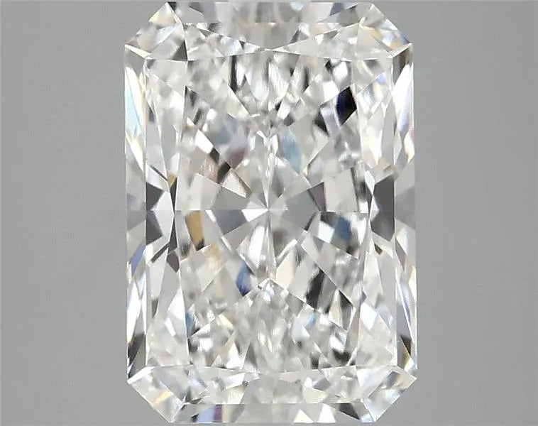 2.91ct Radiant Lab Grown Diamond (Colour E, Clarity VS1, IGI Certified)