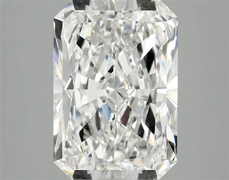2.91ct Radiant Lab Grown Diamond (Colour F, Clarity VS1, IGI Certified)