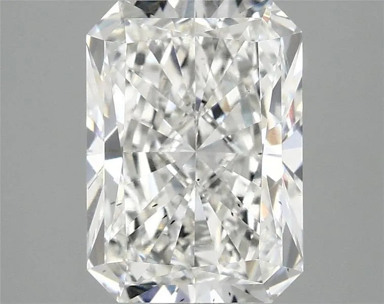 2.92ct Radiant Lab Grown Diamond (Colour F, Clarity SI1, IGI Certified)