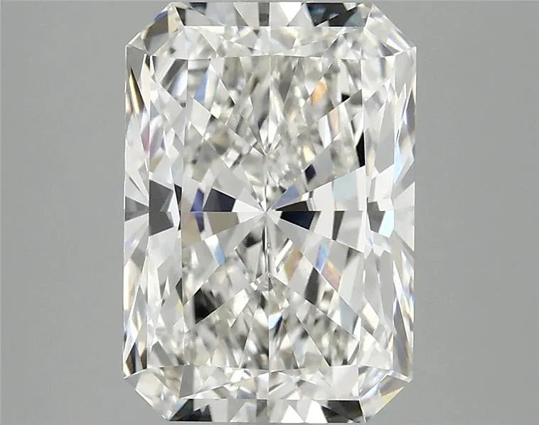 2.96ct Radiant Lab Grown Diamond (Colour G, Clarity VVS2, IGI Certified)
