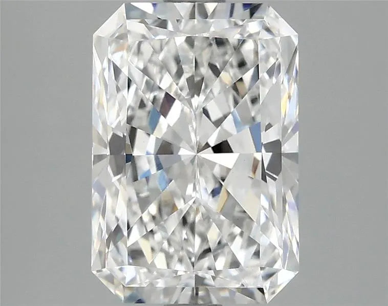 2.97ct Radiant Lab Grown Diamond (Colour E, Clarity VS1, IGI Certified)